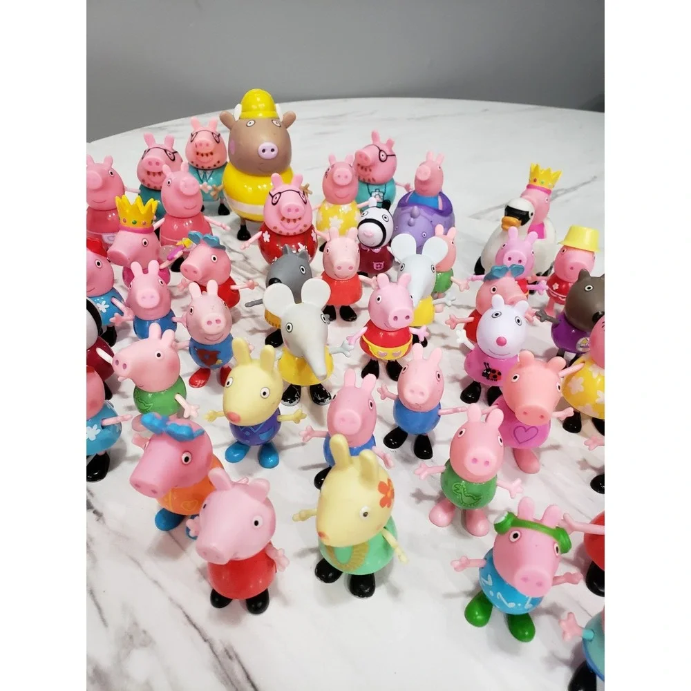 Lot 40+ Peppa Pig Family Friends Figures Bundle Mummy Daddy Grandma George #3